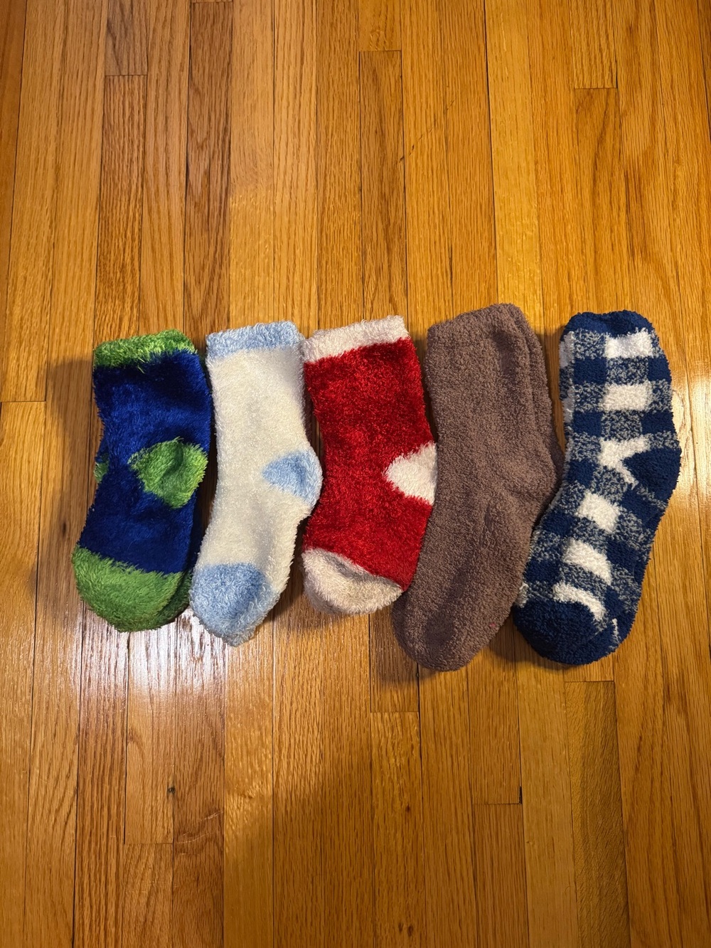 Women’s Fuzzy Socks Bundle 5 Pairs Cozy Soft Socks